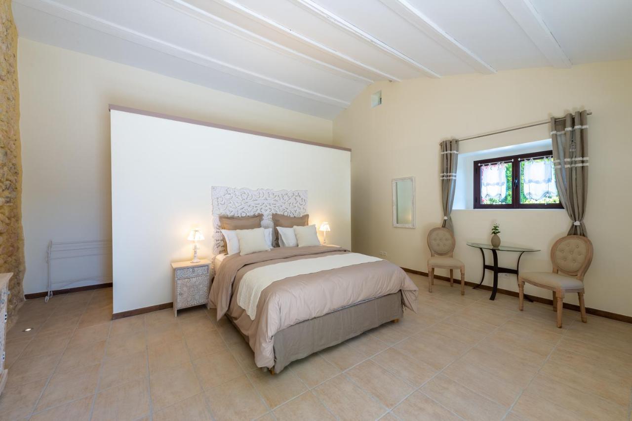 Maison D'Hotes Les Caroubiers Montsegur-sur-Lauzon Bagian luar foto
