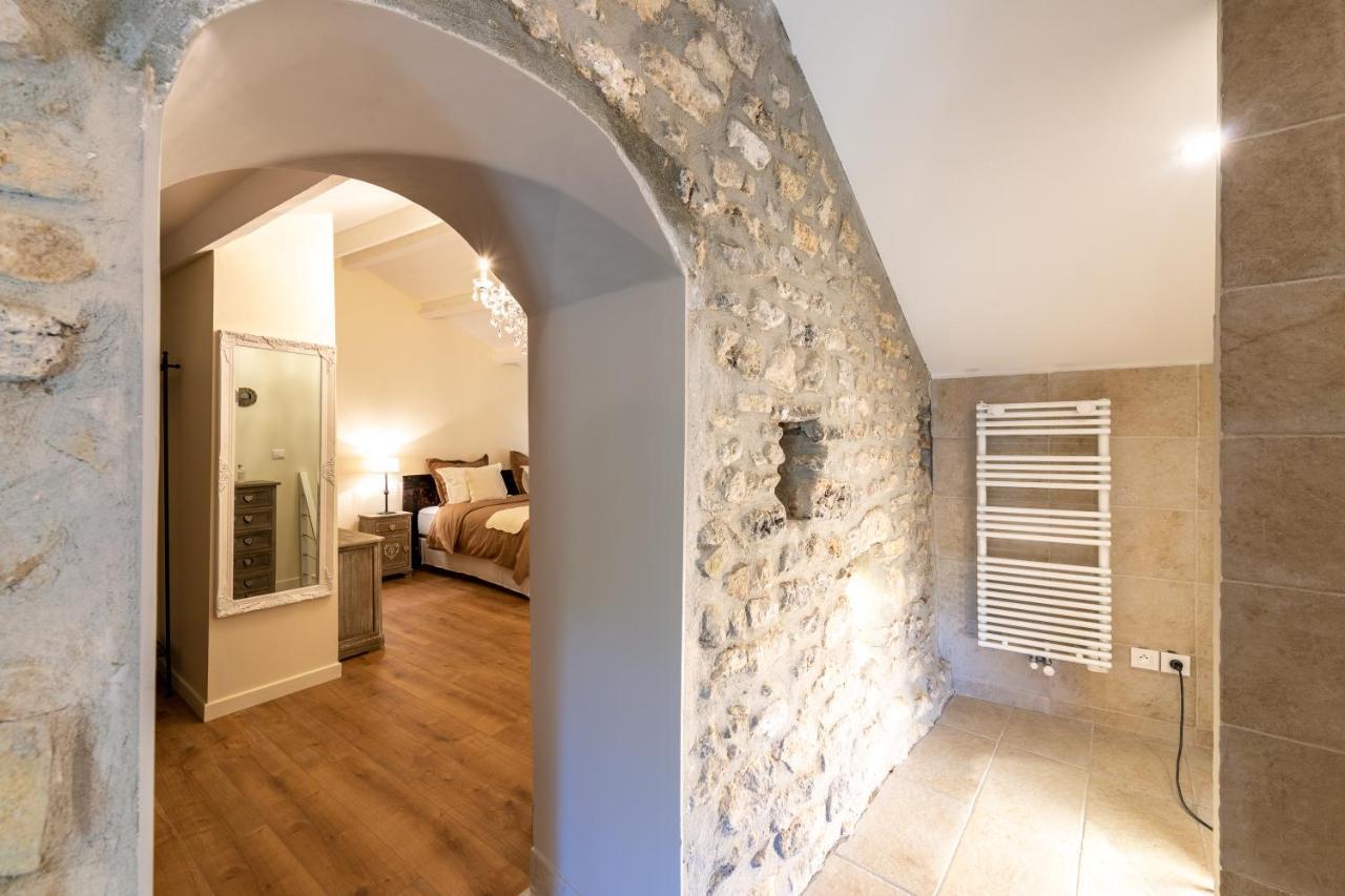 Maison D'Hotes Les Caroubiers Montsegur-sur-Lauzon Bagian luar foto
