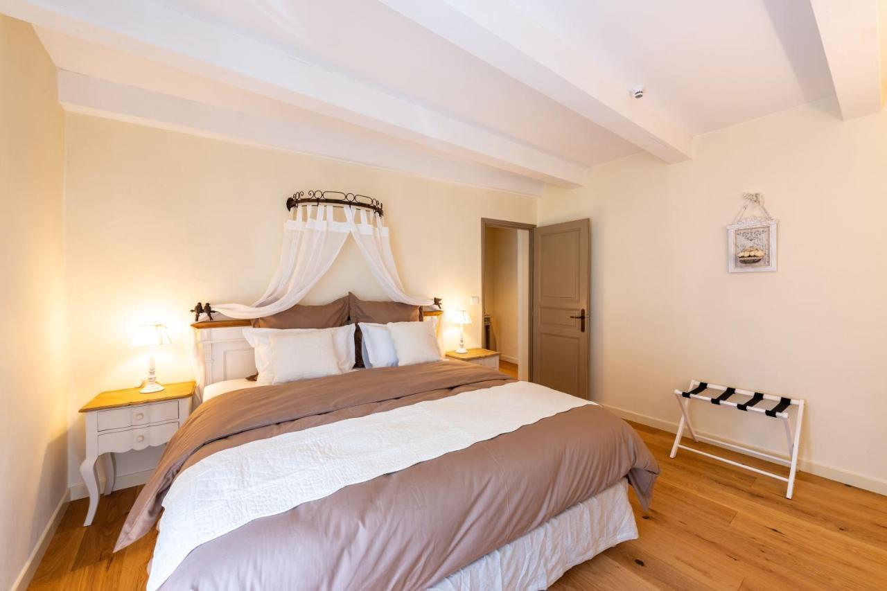 Maison D'Hotes Les Caroubiers Montsegur-sur-Lauzon Bagian luar foto